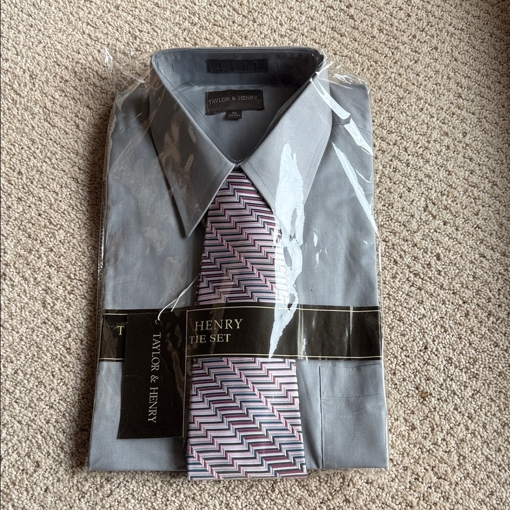 Gray Dress Shirt with Tie Set